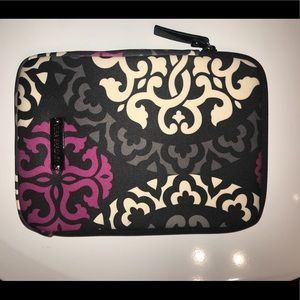 Vera Bradley travel case for tablets